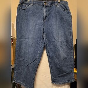 CJ Banks Size 20 denim capris